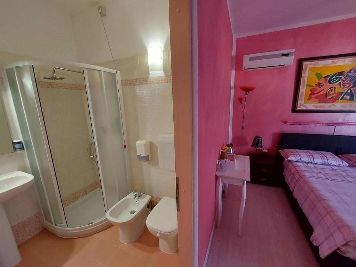B&B Desenzano Desenzano del Garda Luaran gambar