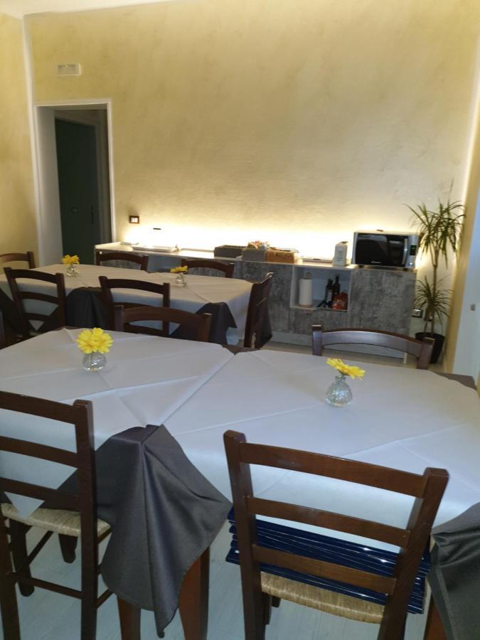 B&B Desenzano Desenzano del Garda Luaran gambar