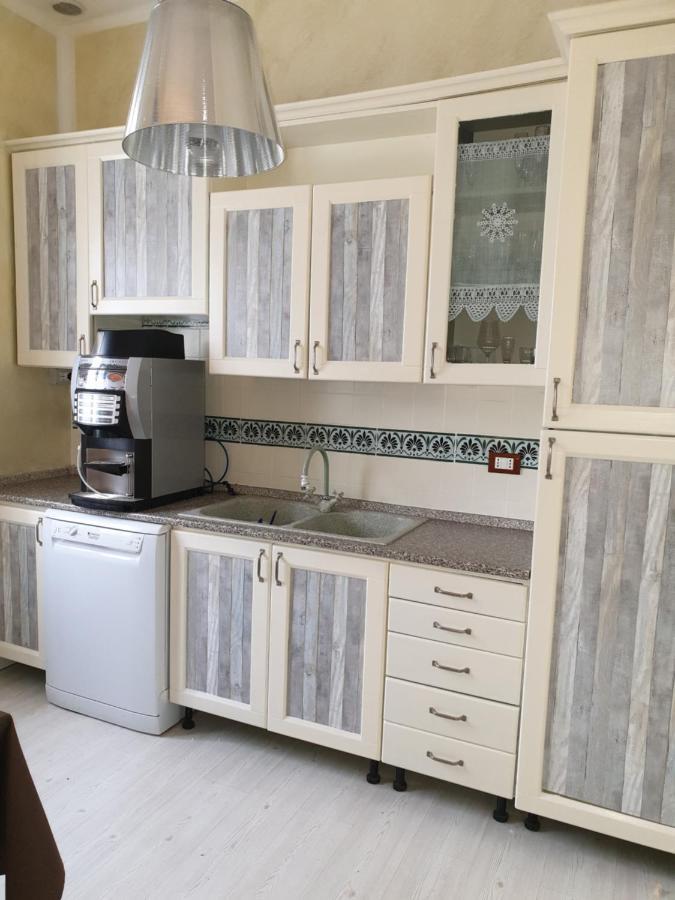 B&B Desenzano Desenzano del Garda Luaran gambar