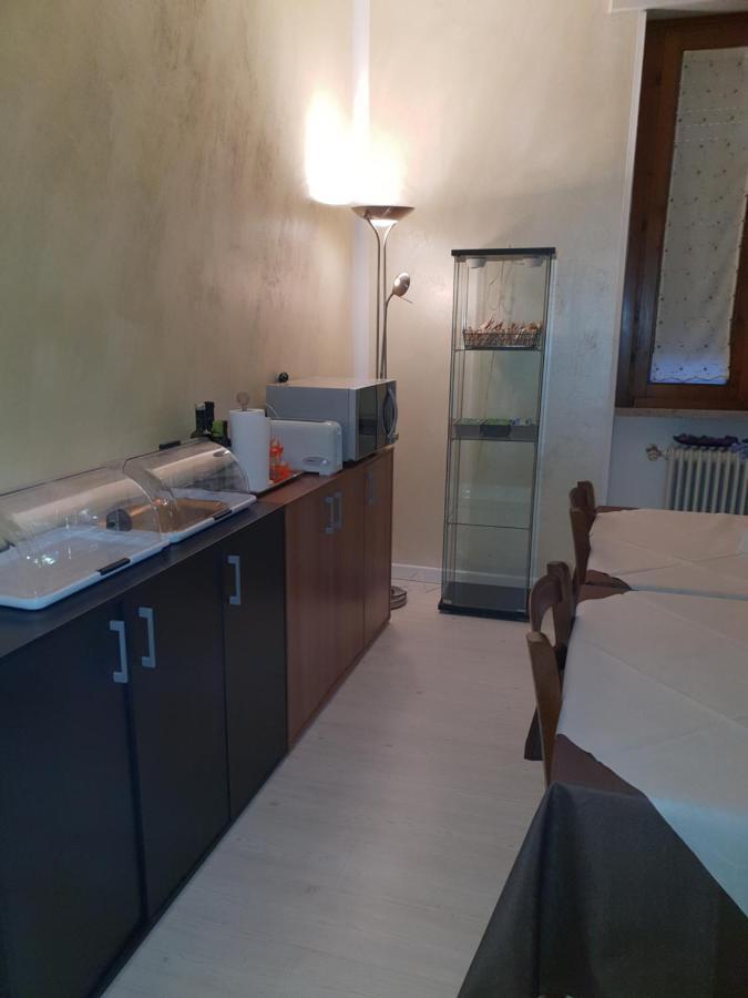 B&B Desenzano Desenzano del Garda Luaran gambar