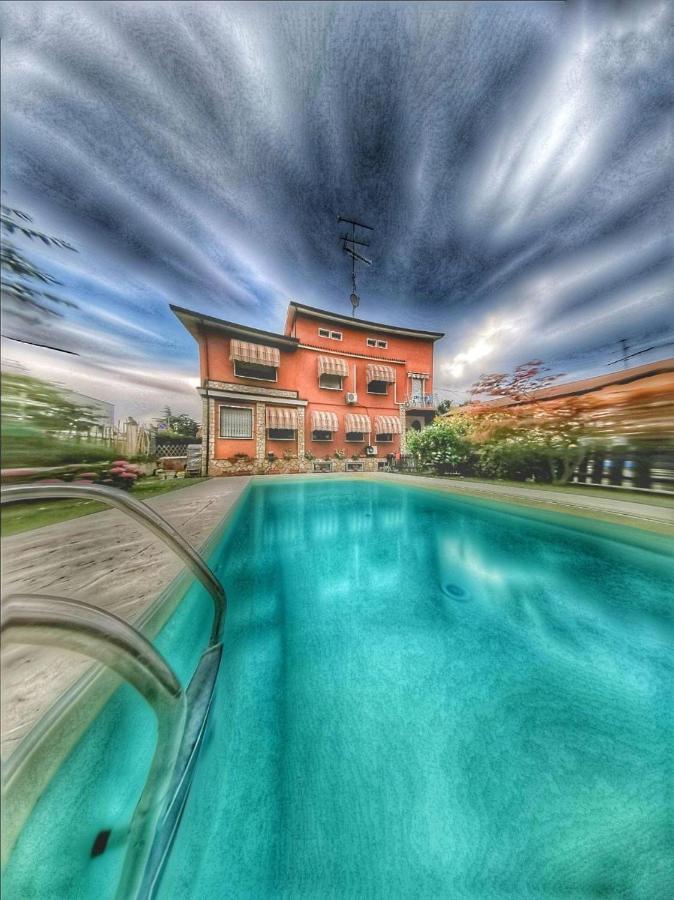B&B Desenzano Desenzano del Garda Luaran gambar