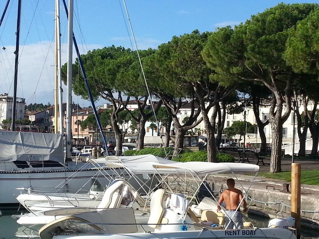 B&B Desenzano Desenzano del Garda Luaran gambar