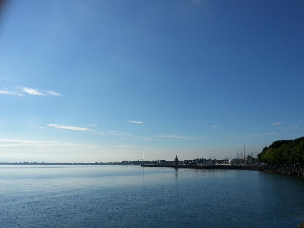 B&B Desenzano Desenzano del Garda Luaran gambar