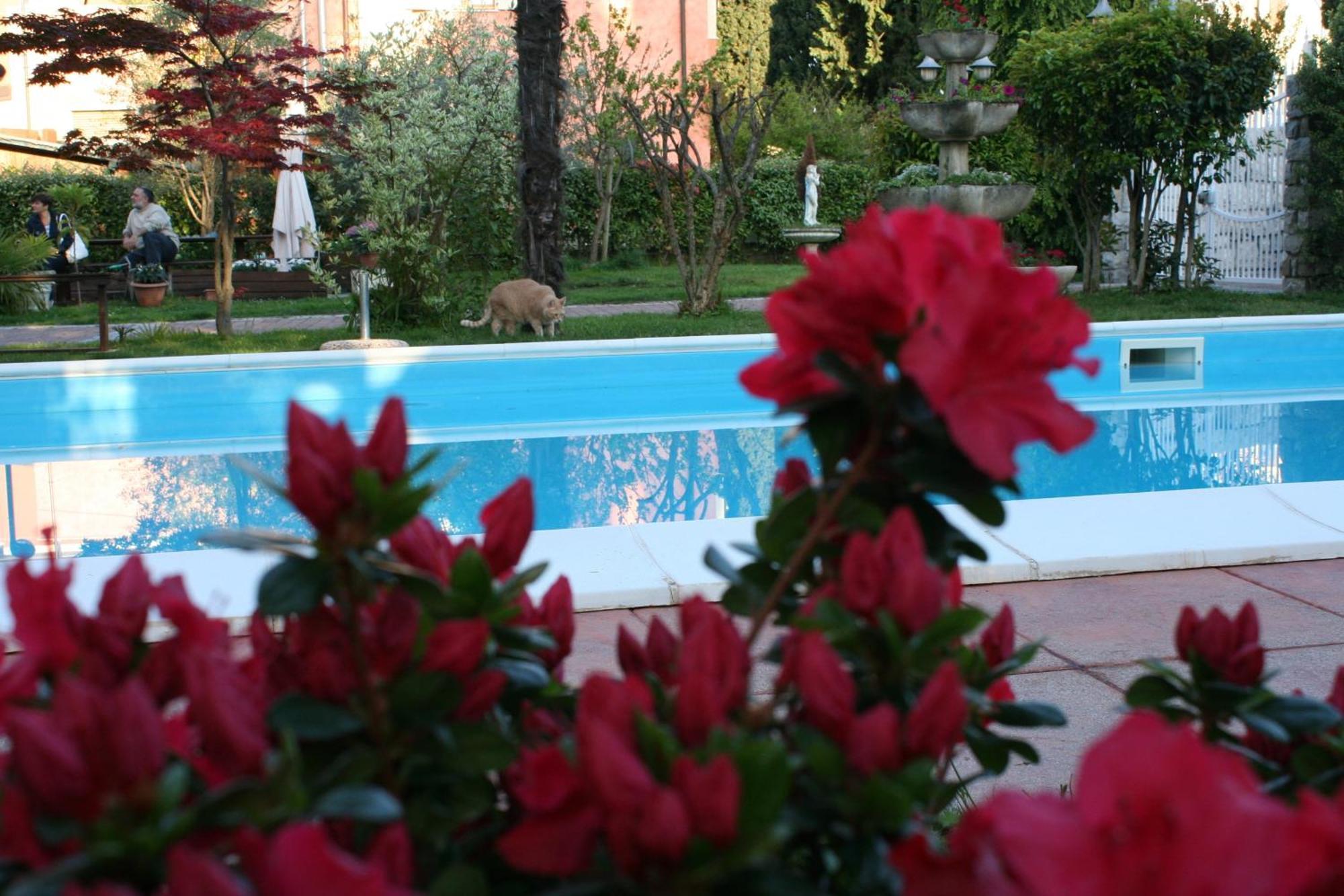 B&B Desenzano Desenzano del Garda Luaran gambar